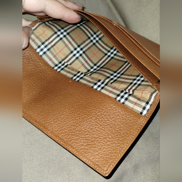 VINTAGE BURBERRYS OF LONDON BI-FOLD LONG SOFT LEATHER WALLET ~ AUTHENTIC ~ NICE! - Picture 12 of 14